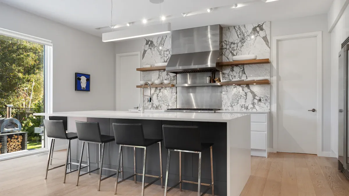 Ultimate Guide to Bar Stool and Counter Stool Comfort and Functionality Bar vs Counter Stools — What’s the Difference?