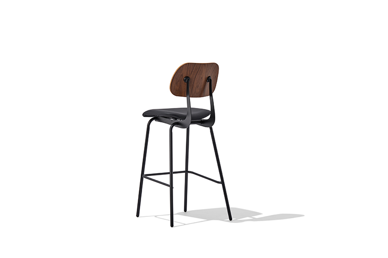 Indoor Bar Genuine Leather Bar Stool (Premium Upholstery) genuine leather bar stool