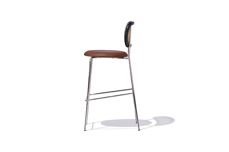 Bar Height Stool: Specs and Bar Stool Size Chart metal outdoor bar stool