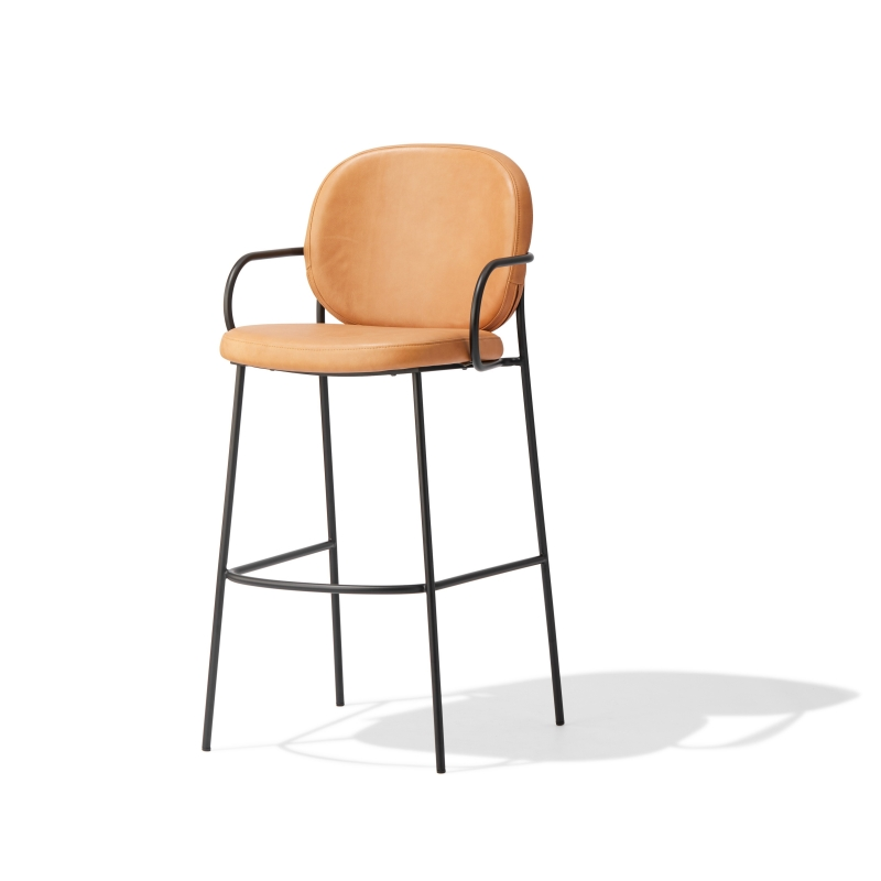 7 Leather Bar Stool With Armrests