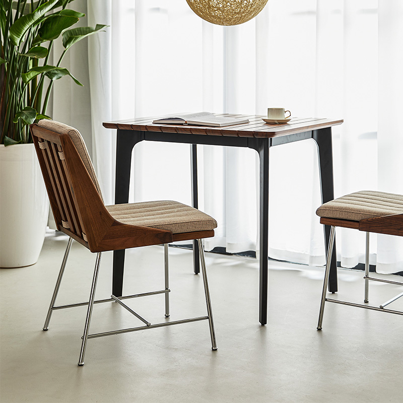 Karak Upholstered Wooden Restaurant Chair Karak Upholstered Wooden Restaurant Chair