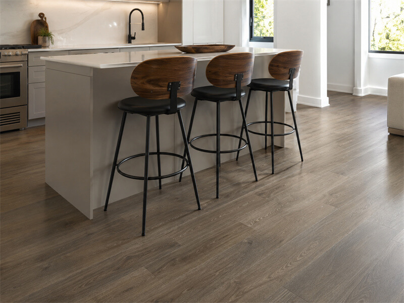 How Many Bar Stools Do I Need? (Useable Length + Comfort Formula) Counter height overhang and traffic clearance for bar stools